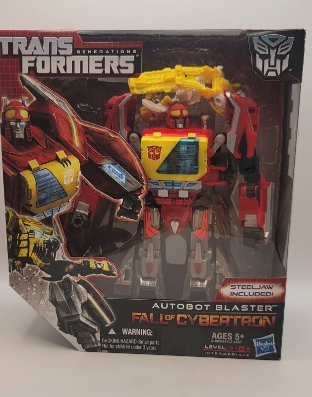 TRANSFORMERS GENERATIONS FALL OF CYBERTRON BLASTER
